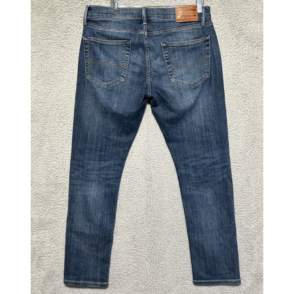 Lucky Brand 110 Slim Jeans Mens 32x30 Blue Medium Wash Excellent Stretch Denim - Picture 12 of 15